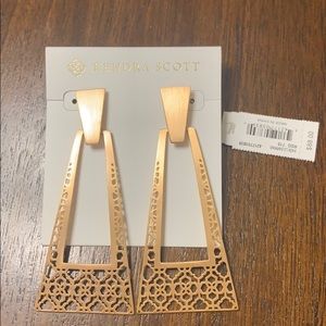 BRAND NEW gold Kendra Scott earrings with tags